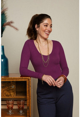 KingLouie 08330 Carice V Top Uni Rib, Caspia Purple
