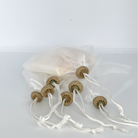 Seifensäcklein mit handgemachter Keram..