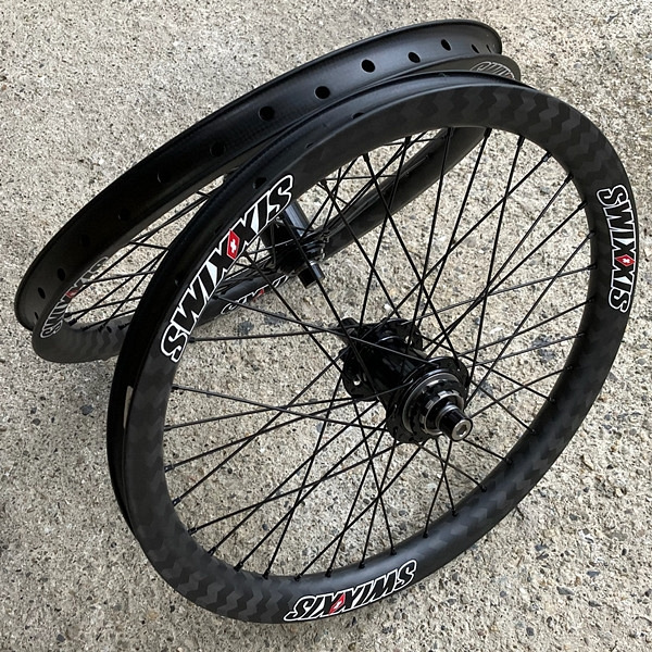Roues SWIXXIS-ONYX Carbon  20x1.75 Black