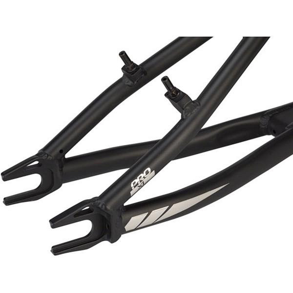 Adaptateur BOX Pattes Tendeurs