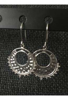 Ohrhänger rund gehämmert