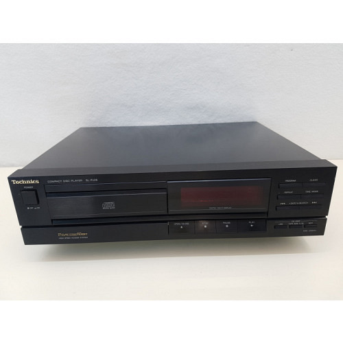 Technics SL-PJ 26  CD Player