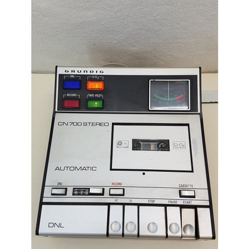 Grundig CN700 Din  Kass.Deck