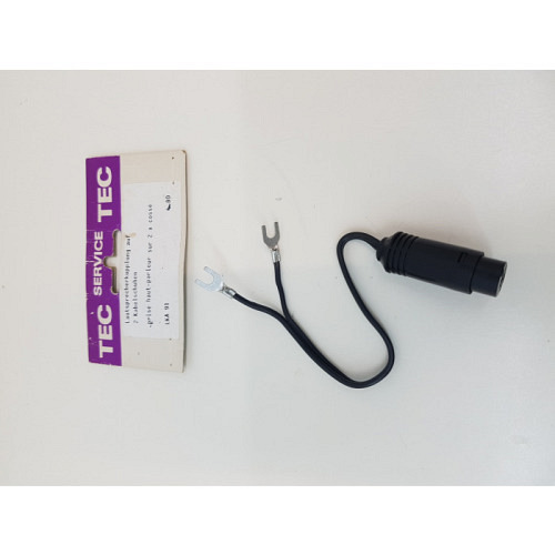 Lautsprecher-Kupplung auf 2 Kabelschuhen