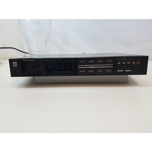 Technics ST-8 Tuner