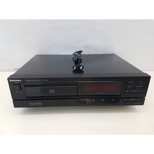 Technics SL-PJ 26  CD Player