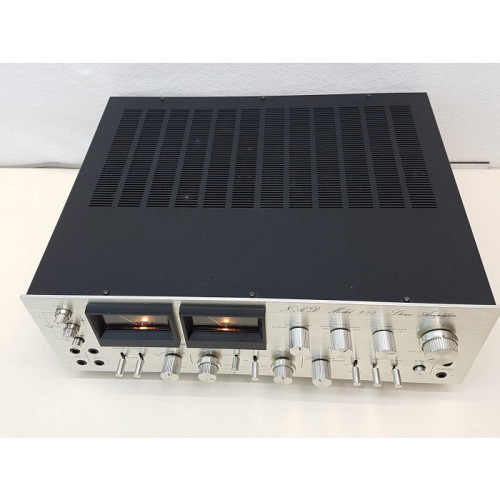 NAD Model 200 Dolby Stereo Verstärker