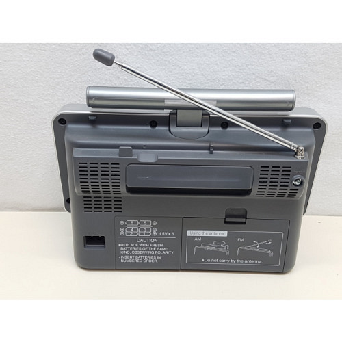 Panasonic RF-U700  FM/AM Radio
