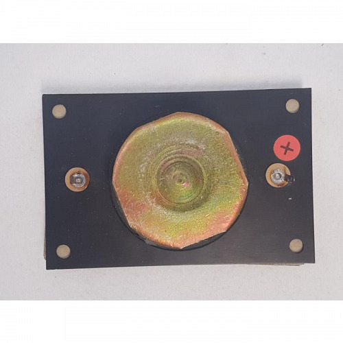 WHD CAL 19  Metallplatte  4Ohm