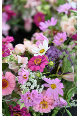 Blumenkranz Gartenblumen rosa