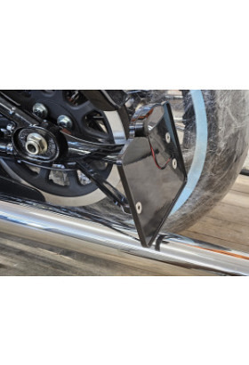 Seitlicher Nummernschildhalter M8, Bil..