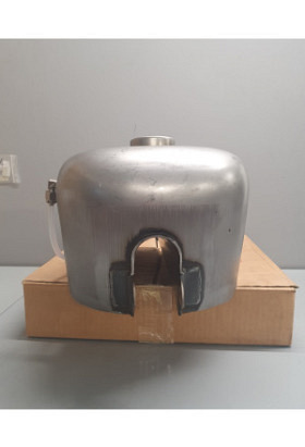 Sportster Tank 2,25 Gal mit Tankanzeige