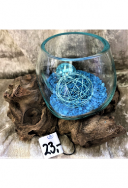 Kleines Schmelzglas auf Holz türkies b..