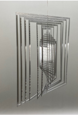 Windspiel Quadrat mittel