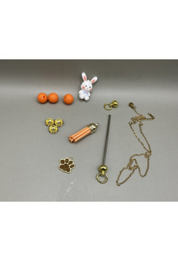 Halskette gold  Hase 12