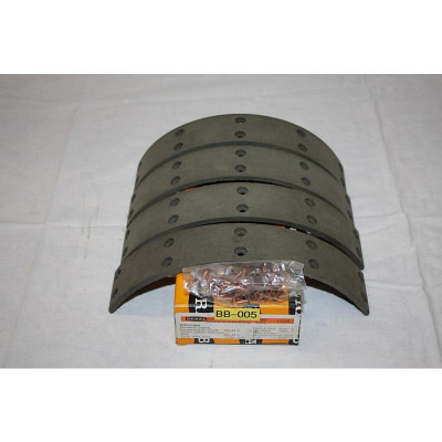 Bremsbeläge 4,5mm (40mm breit) NEU
