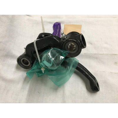 Achsschenkel mit Lagerbügel links -7/65