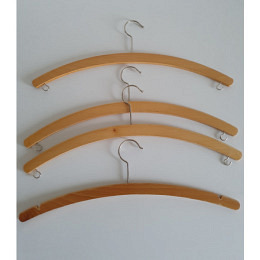 Kleiderbügel Holz