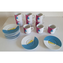 9 Stk. Espresso Sammel Tassen mit Unte..