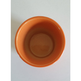 kleiner oranger Keramik Topf