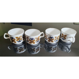 4 Stk. Vintage Tassen Staffordshire Potteries Ceramic ‘Trio’