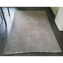 flauschige Decke 225 x 155cm grau
