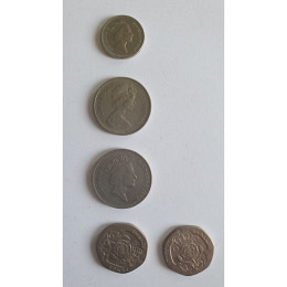 5 Stk Britische Penny Münzen - 5/10/20  1968-1990