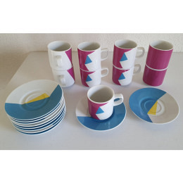 9 Stk. Espresso Sammel Tassen mit Unte..