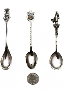 Souvenir Löffel "Apeldoorn", "Bellwald", "Göttingen", teilw. Silber