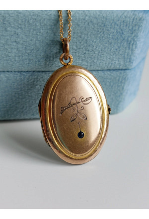 Art Nouveau Oval French Gold Plated Locket
