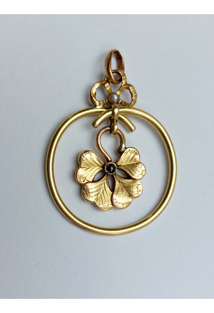 Symbol of Luck Art Nouveau French Pendant in FIX