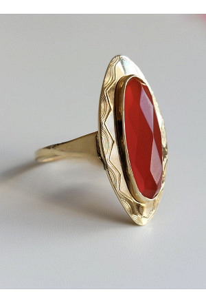 Vintage 14k Gold Navette Ring with a faceted Carnelian Stone