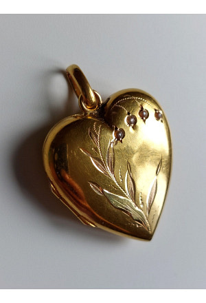 Art Deco 18k Gold Heart Locket with Lily of the Valley