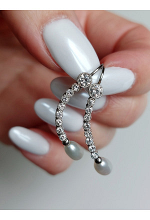 Art Deco 18k Gold Diamonds and Pearl Drop Earrings