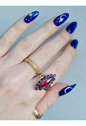 Victorian Navette Perpignan Garnet Ring in 18k Gold