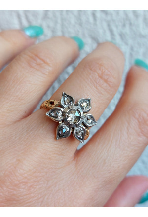 Victorian Unique Daisy Ring with rose cut diamonds in 18k ..