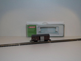 Arnold HN6003 SBB gedeckter Güterwagen..