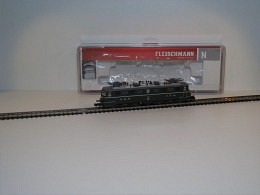 Fleischmann 737207 SBB Ae 6/6 grün mit..