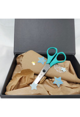 Bastelschere Komfort spitz in Geschenk..