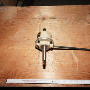 Appareil à tarauder