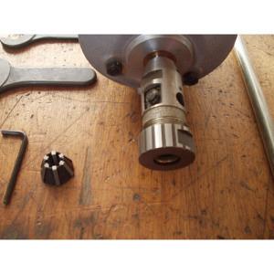 Appareil à tarrauder