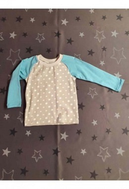 Pullover Raglan Sterne beige/blau Grösse 86/92