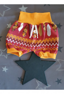 Shorts handmade Grösse 68/74 Federn bordeaux