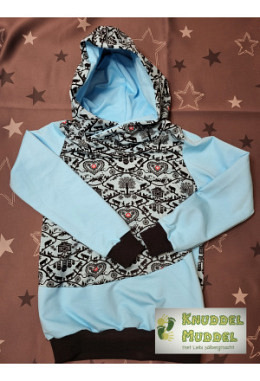 Hoodie handmade Grösse 116 Scherenschnitt hellblau