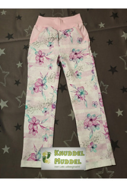 Hose KuddelMuddi handmade Grösse 116 Blumen rosa/weiss