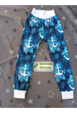 Pumphose Näähglück handmade Grösse 122 Anker blau